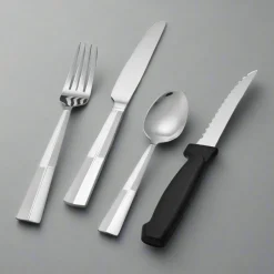Arabesque 16 Piece Flatware Set, Service for 4