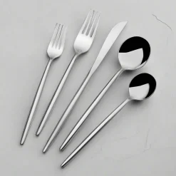 Forged Shea 20 Piece Flatware Set, Service for 4