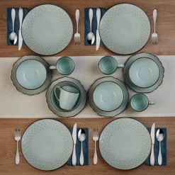 Joanne 16 Piece Dinnerware Set, Service for 4