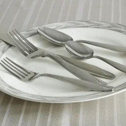 Lunea Frost 20 Piece Flatware Set, Service for 4