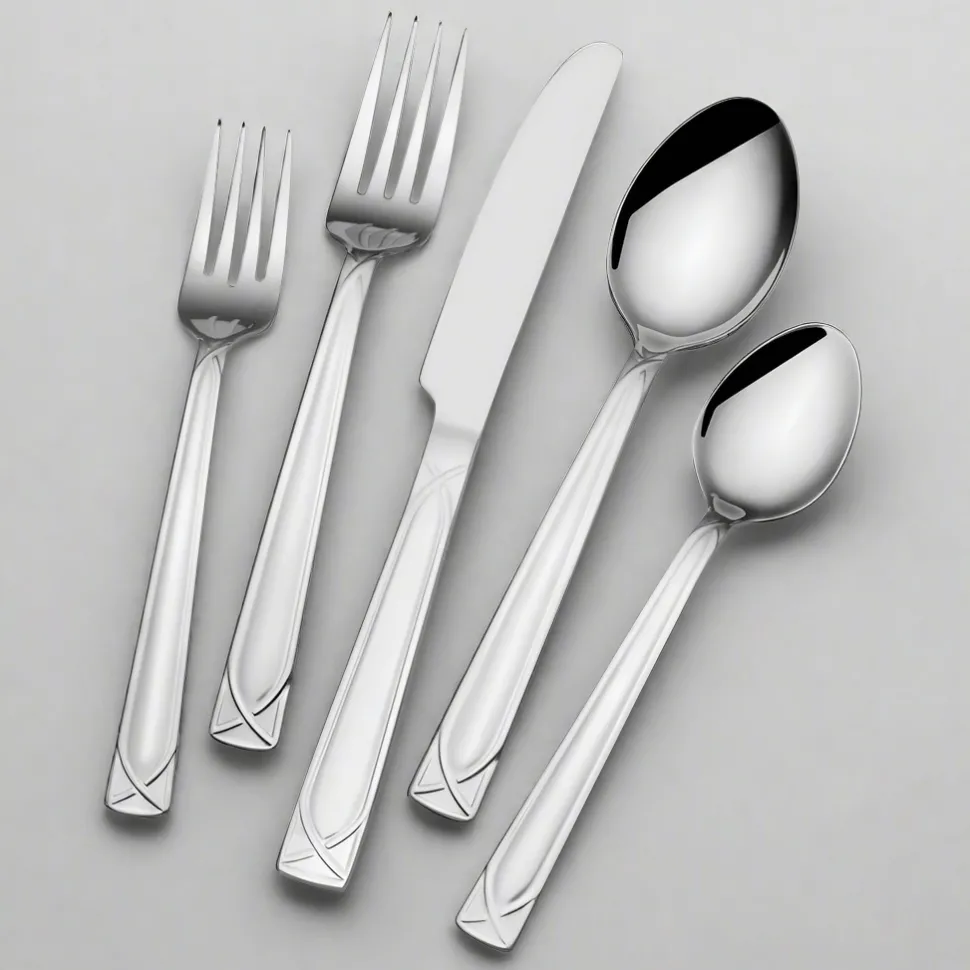 Mabel 30 Piece Flatware Set With Caddy, Service for 6