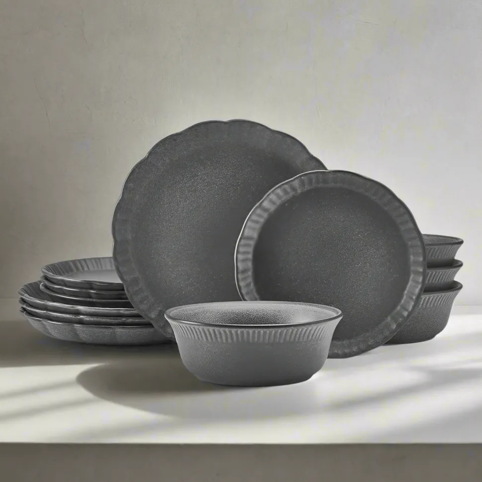 Noah 12 Piece Dinnerware Set, Service for 4