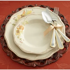 Plymouth Set of 4 Dinner Plates