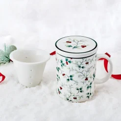 Winterberry® Covered Mug with Tea Infuser