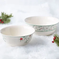 Winterberry® Set of 2 Holly Nesting Serving Bowls