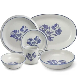 Yorktowne Service for 8 with Serveware