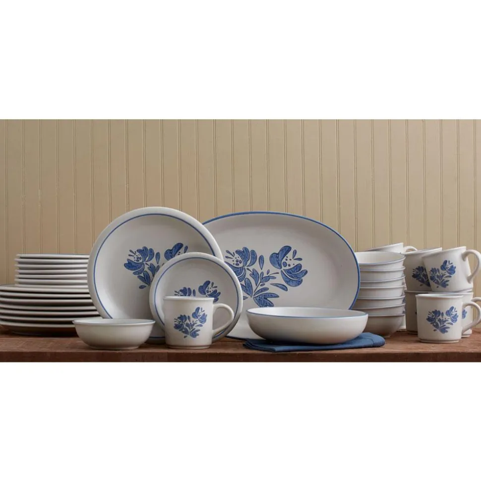Yorktowne Service for 8 with Serveware